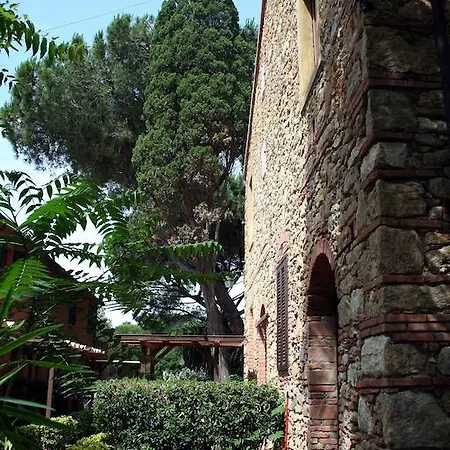 Apart Otel Bolgherello 3*