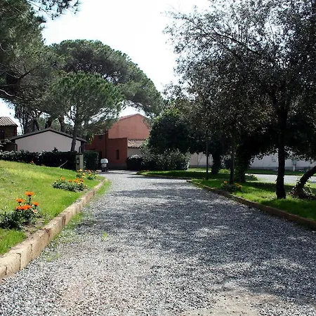 Hotel apartamentowy Bolgherello 3*