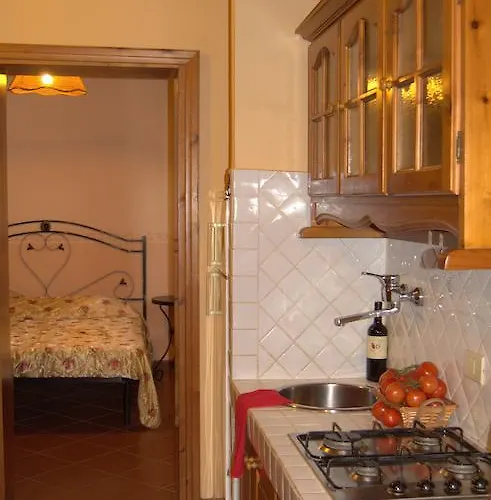 Lägenhetshotell Bolgherello 3*